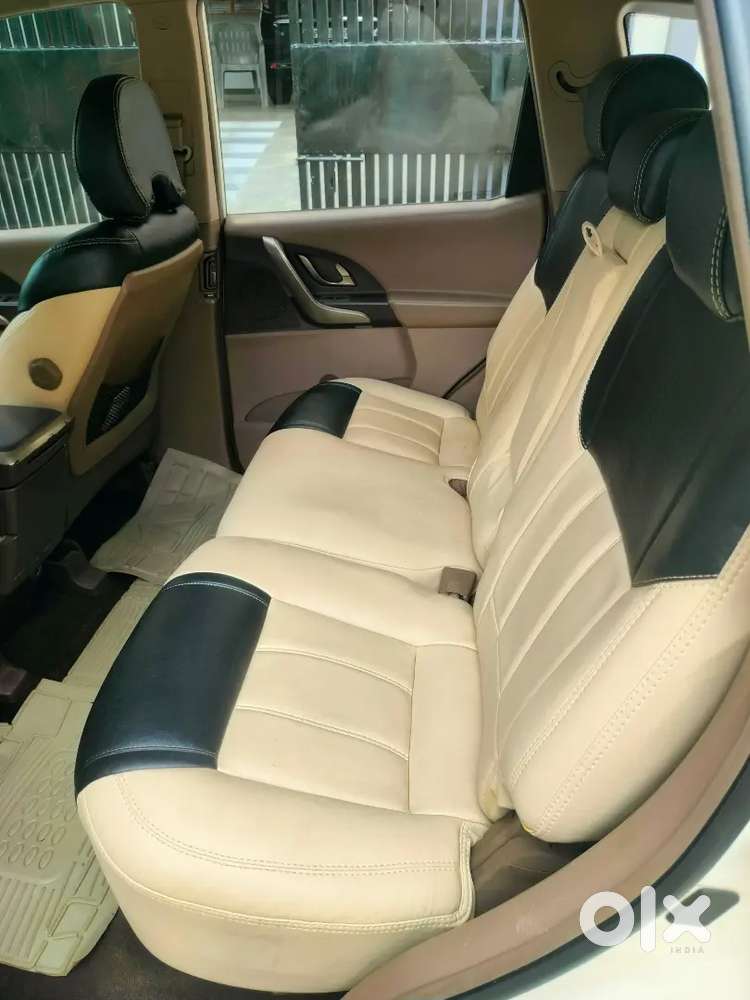 Mahindra Xuv500 1.99 Mhawk W8 2014