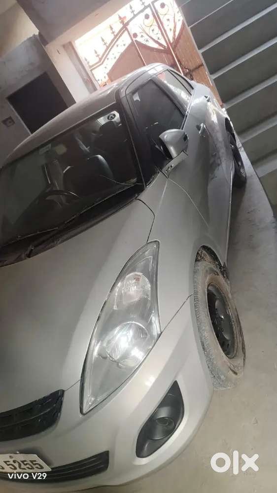 Maruti Suzuki Dzire 2014 Petrol 90000 Km Driven