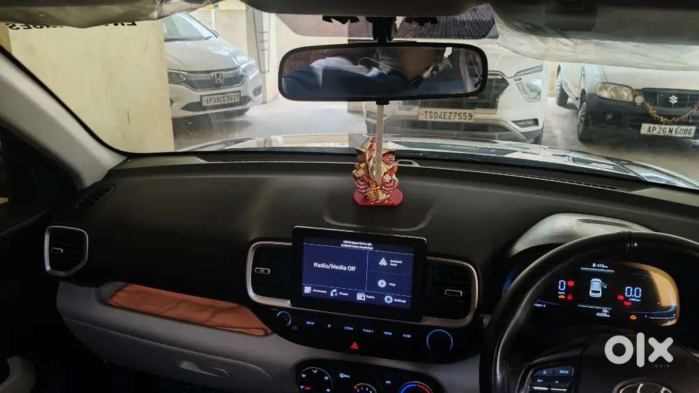 Hyundai Venue 1.2 S 2023 Petrol Manual