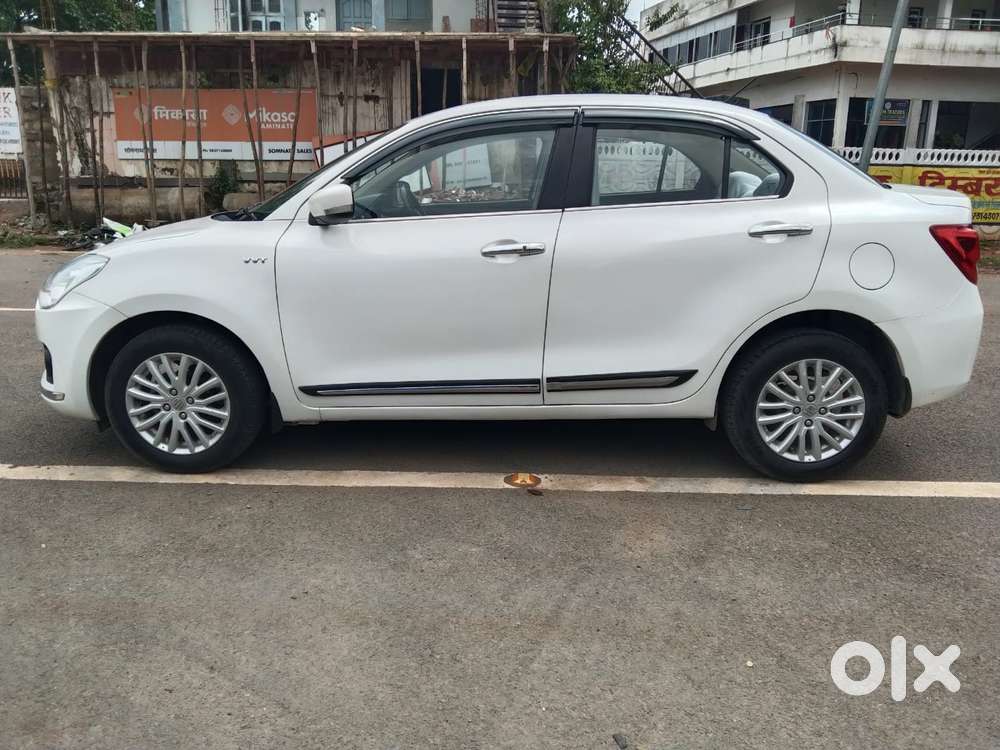 Maruti Suzuki Swift Dzire Amt Zxi, 2018, Petrol