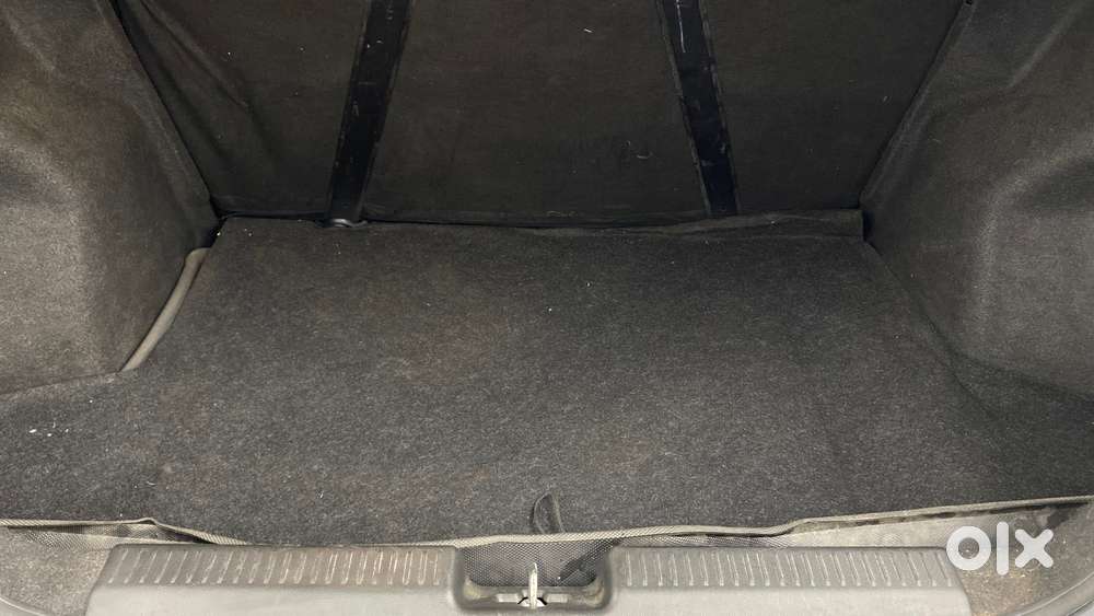 Maruti Suzuki Swift Dzire 1.2 Vxi Bsiv, 2021, Petrol