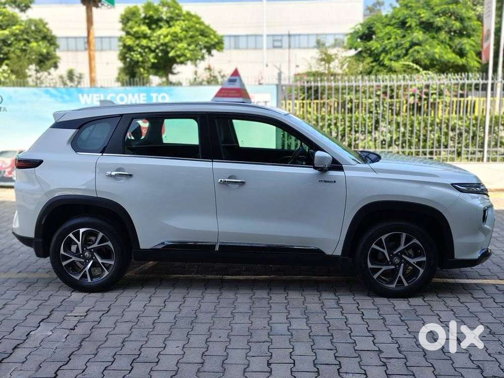 Toyota Urban Cruiser Hyryder 1.5 V Hybrid, 2024, Petrol