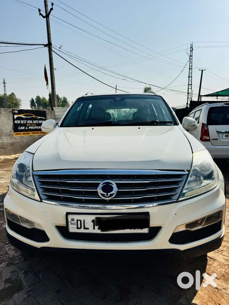 Mahindra Ssangyong Rexton Rx7, 2015, Diesel