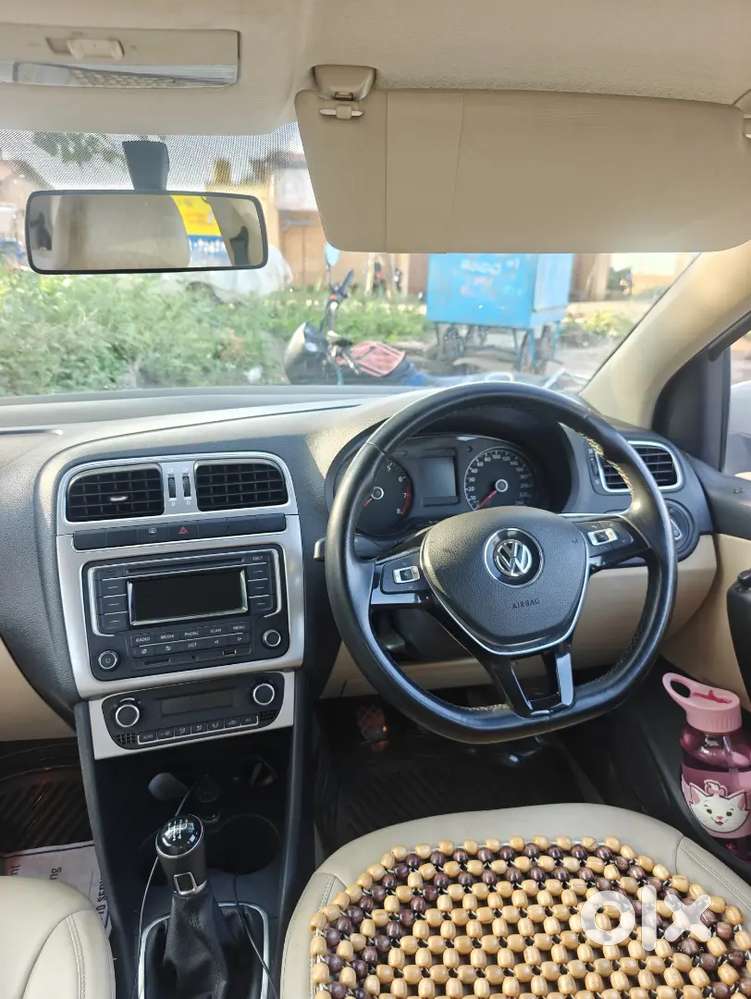 Volkswagen Polo 2015 Petrol 30000 Km Driven