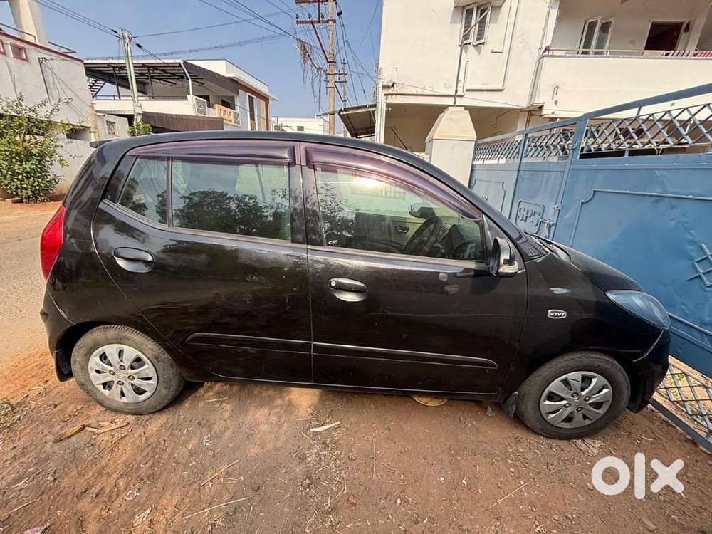 Hyundai I10 2011 Petrol 124000 Km Driven