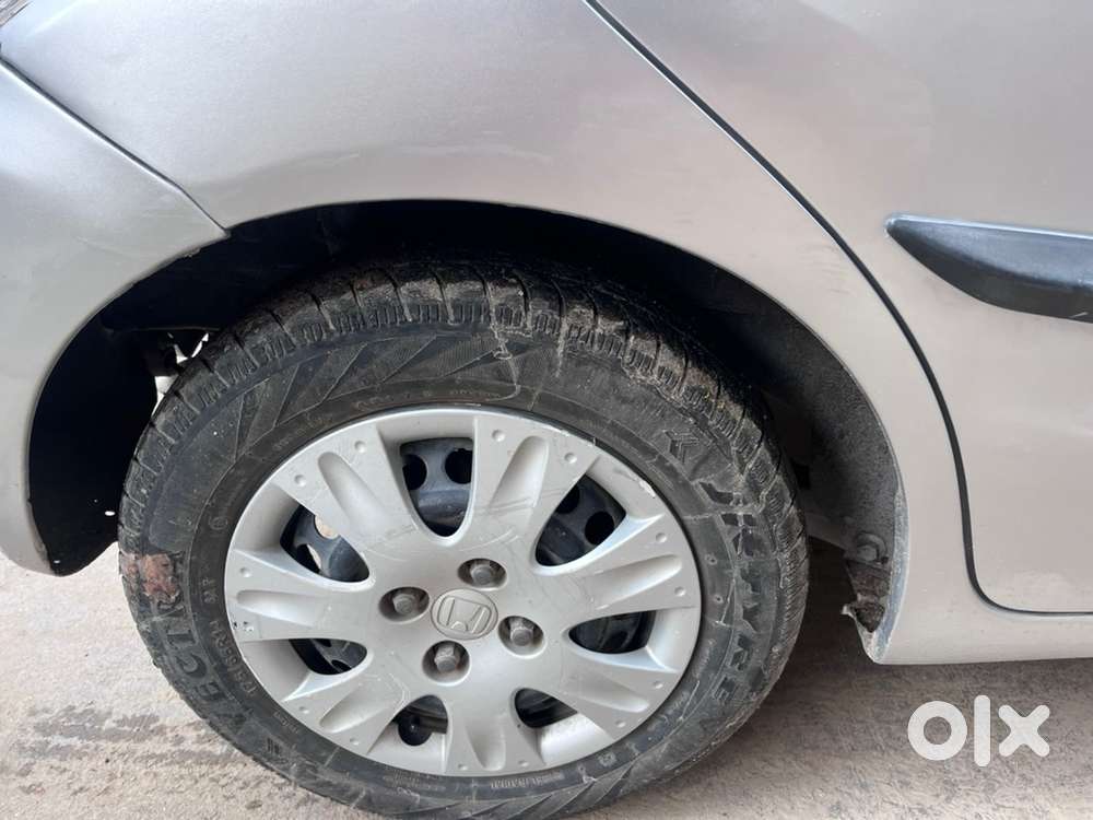 Honda Brio Hybrid 2012