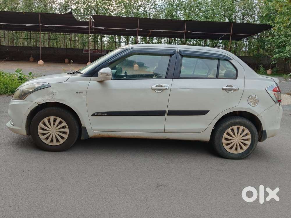 Maruti Suzuki Swift Dzire Vxi Optional, 2017, Petrol