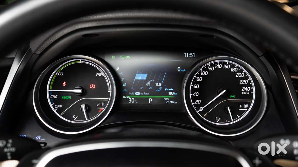 Toyota Camry Hybrid, 2024, Petrol