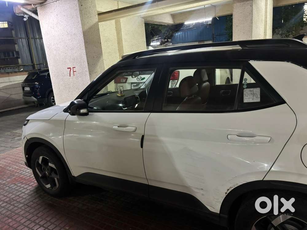 Hyundai Venue Petrol 2019