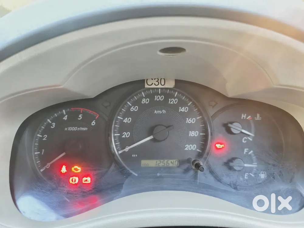 Toyota Innova Diesel 2012