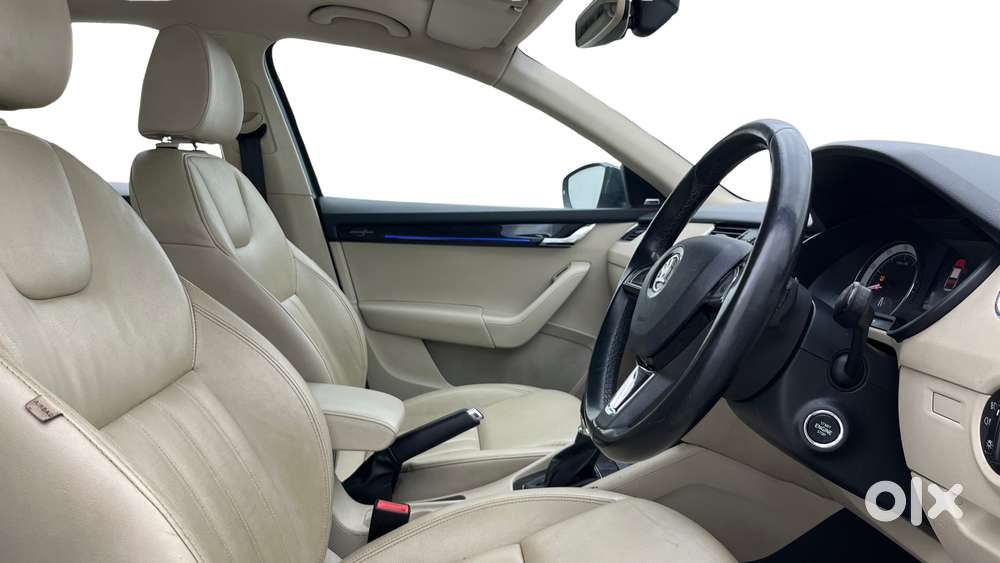 Skoda Octavia 1.8 Tsi At L K, 2018, Petrol