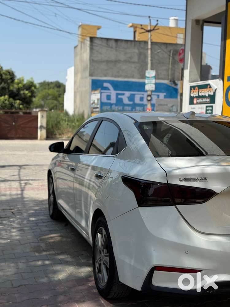 Hyundai Verna Diesel 2019