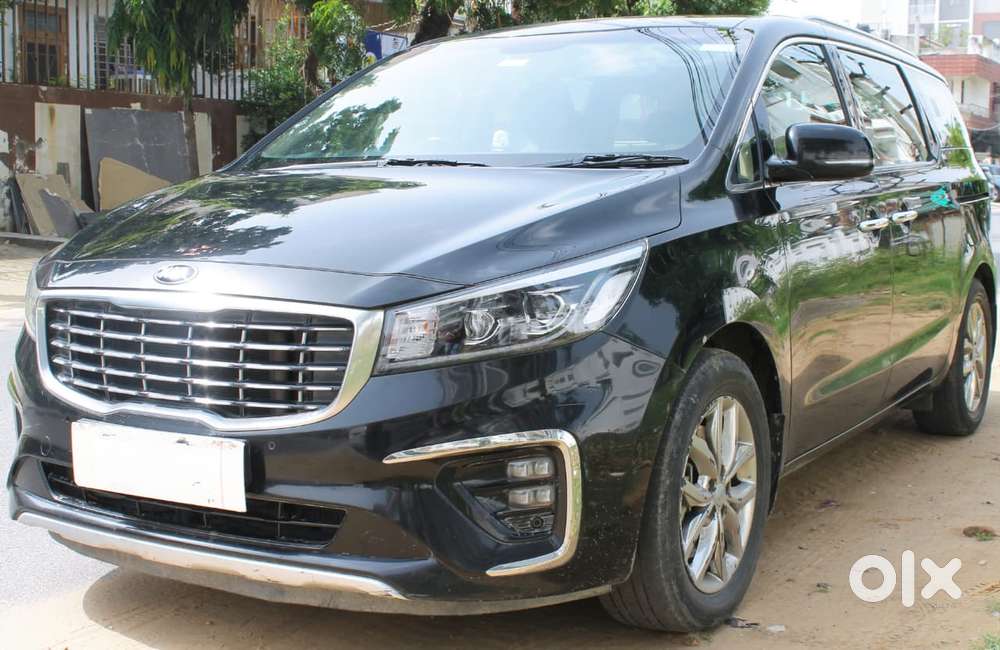 Kia Carnival Premium, 2020, Diesel