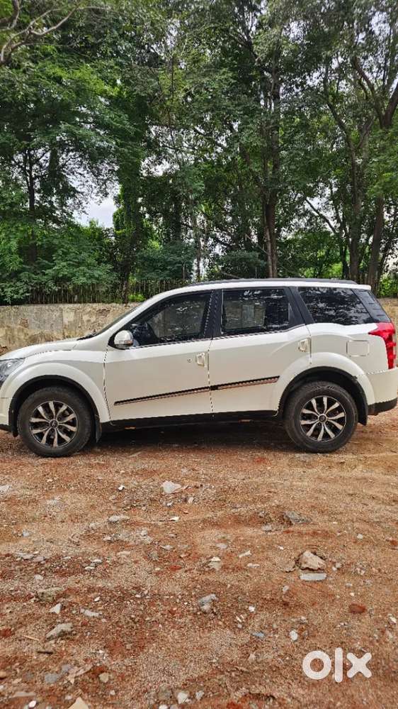 Mahindra Xuv500 At W10 Fwd, 2017, Diesel