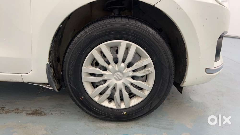 Maruti Suzuki Dzire 1.2 Vxi, 2018, Petrol