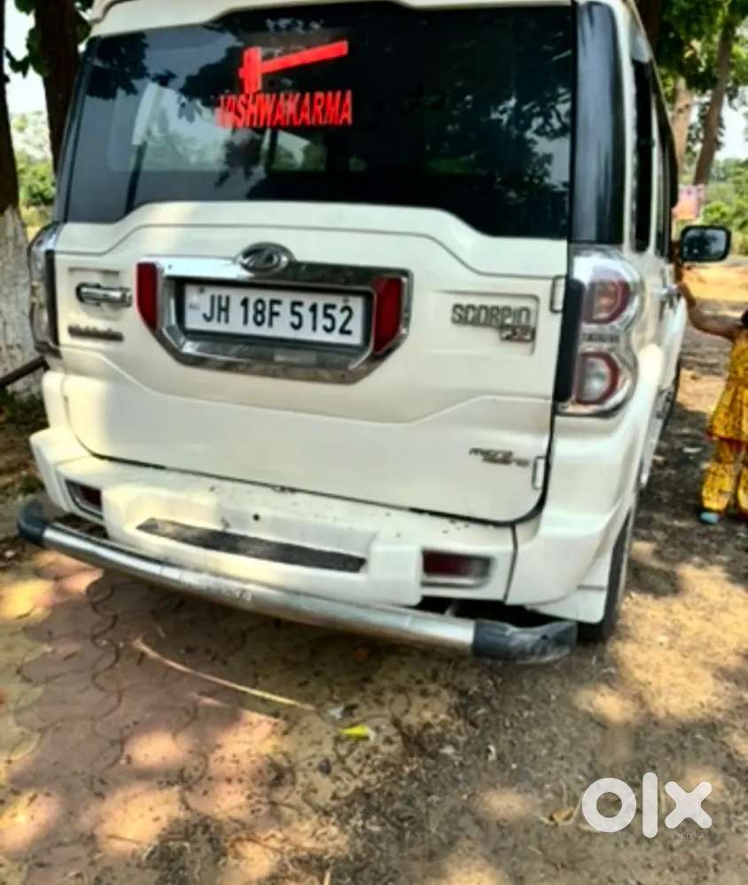 Mahindra Scorpio Getaway 2017 Diesel 103000 Km Driven S2 Model