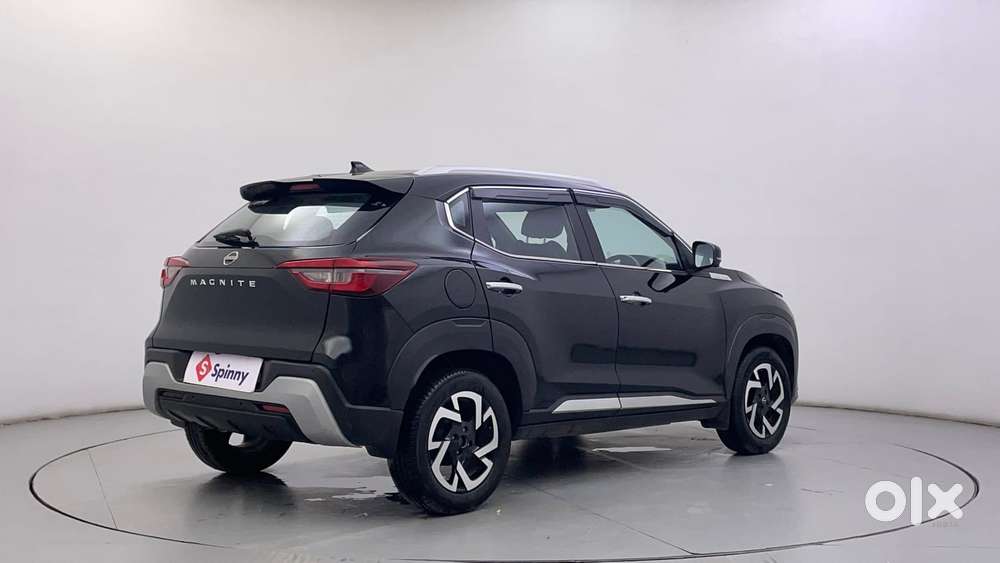 Nissan Magnite 1.0 Xv Premium, 2021, Petrol