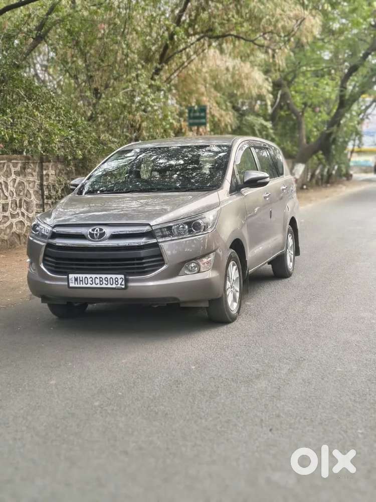 Toyota Innova Crysta 2.4 V 7 Str, 2016, Diesel