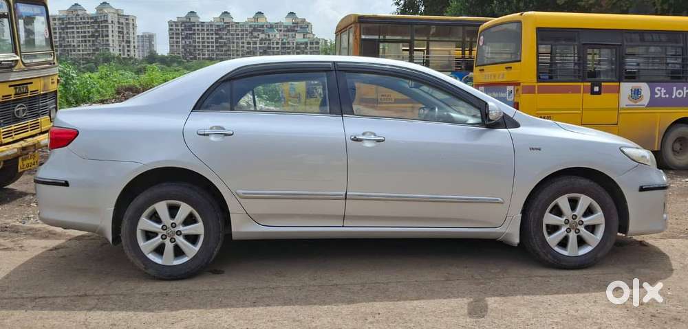 Toyota Corolla Altis Gl, 2012, Petrol