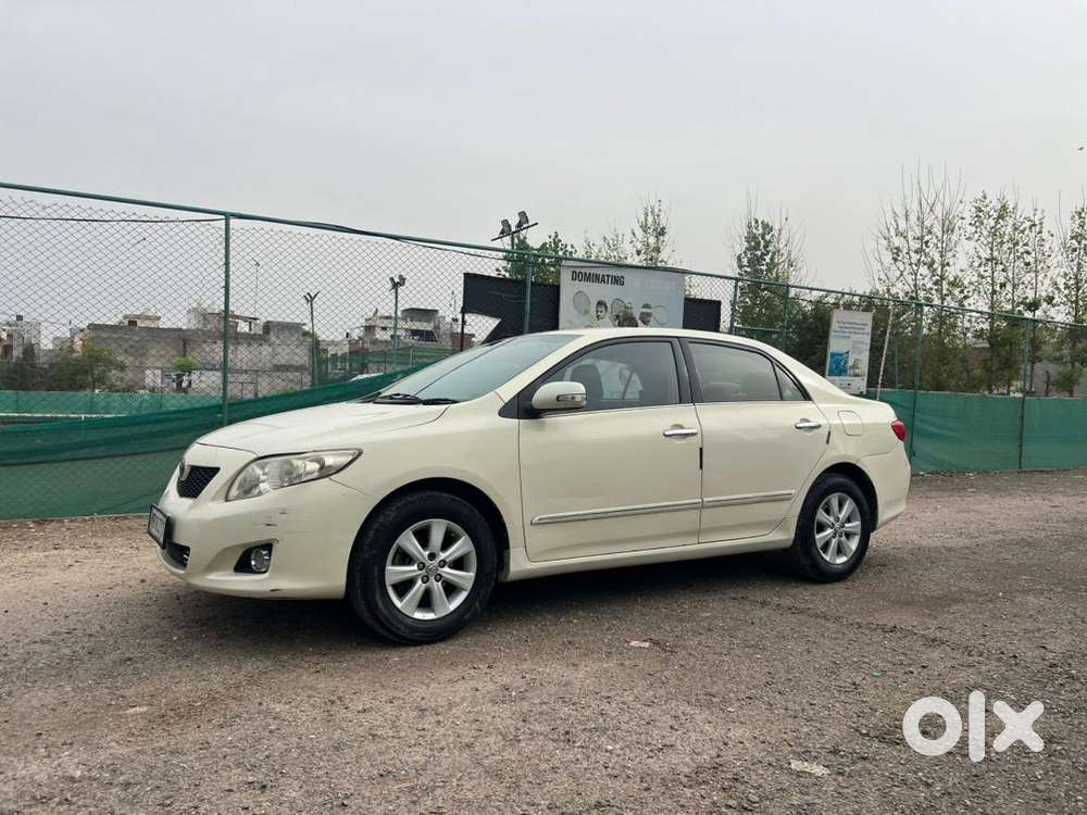 Toyota Corolla Altis 2010 Diesel Well Maintained