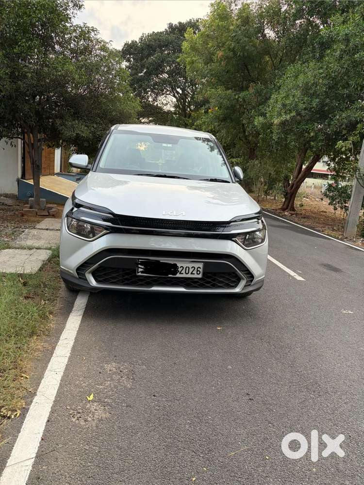 Kia Carens 2022 Petrol 15800 Km Driven