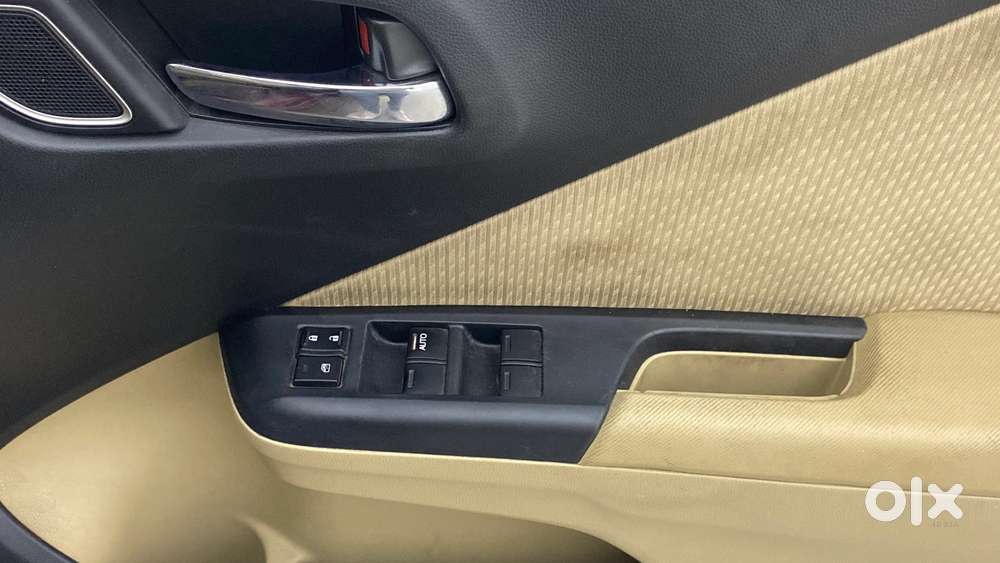 Honda City I-vtec V, 2018, Petrol