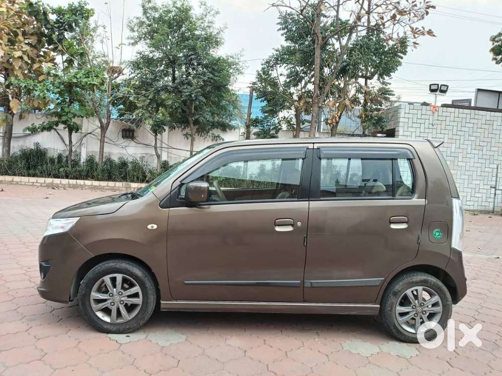 Maruti Suzuki Wagon R Amt Vxi Plus, 2017, Petrol