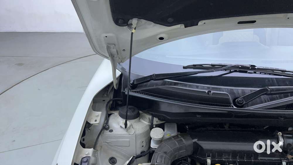 Maruti Suzuki Dzire 1.2 Zxi Amt, 2018, Petrol