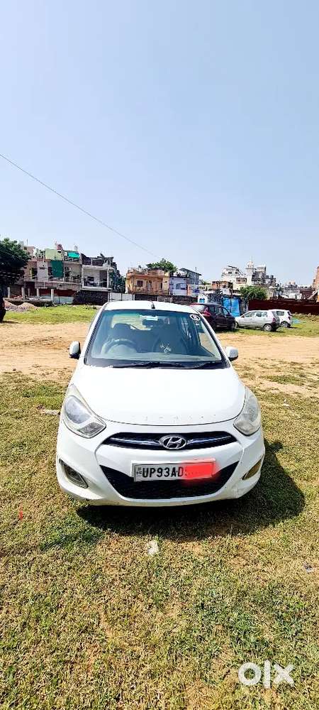 Hyundai I10 Sportz 2012