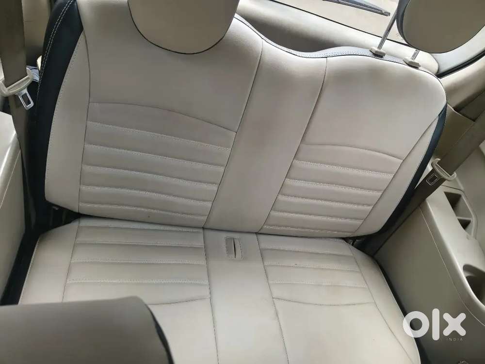 Maruti Suzuki Ertiga 2013