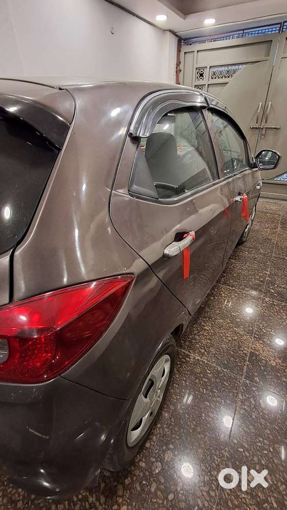 Tata Tiago Xt Manual 2018 | 2nd Owner | Only 17,004 Km | Petrol