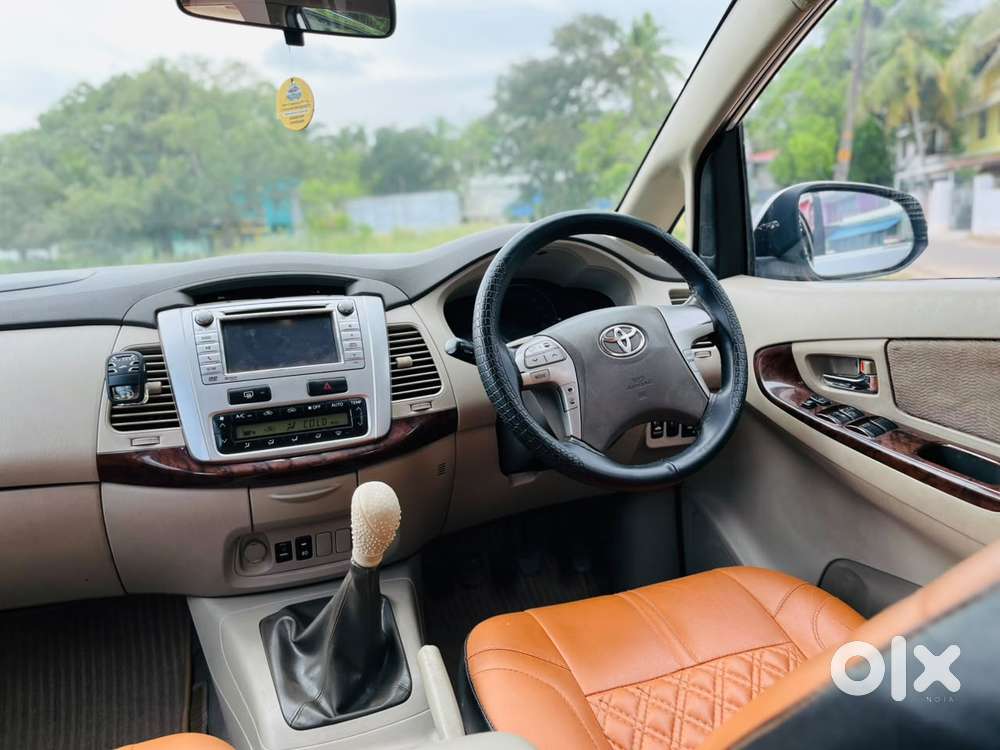 Toyota Innova 2.5 Vx 7 Str Bsiv, 2012, Diesel