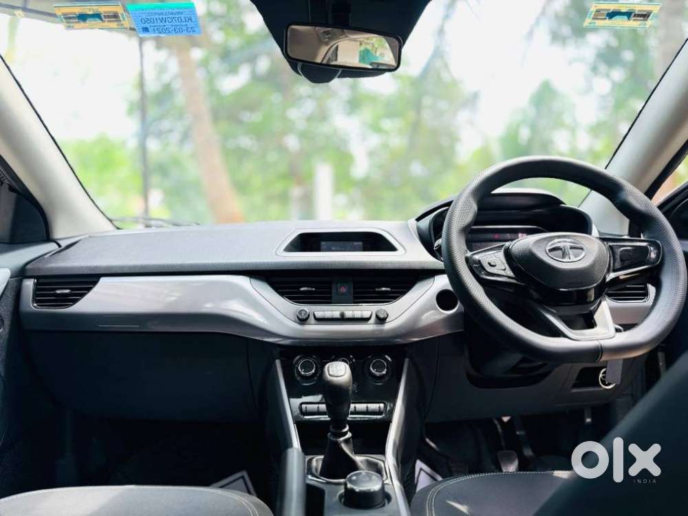 Tata Nexon 1.2 Revotron Xm (s), 2021, Petrol