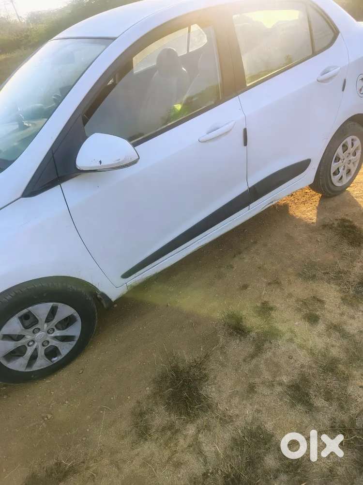 Hyundai Xcent 2015 Diesel Good Condition