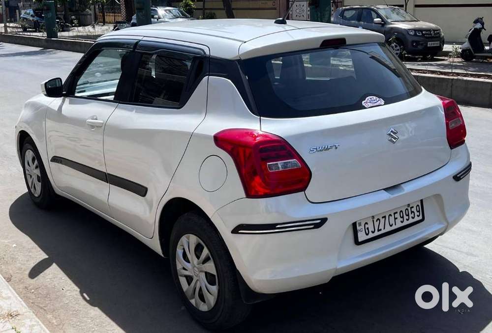 Maruti Suzuki Swift Vxi Abs Bsiv, 2019, Petrol