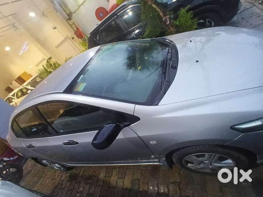 Honda City I Dtec V, 2012, Petrol