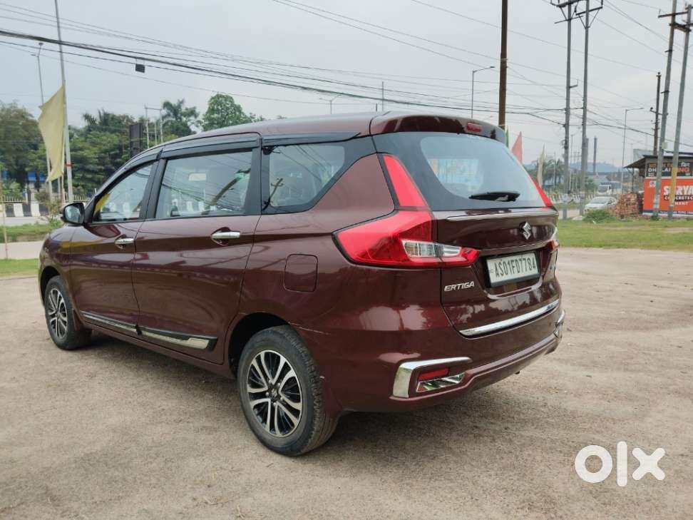 Maruti Suzuki Ertiga Zxi Plus At Shvs, 2022, Petrol