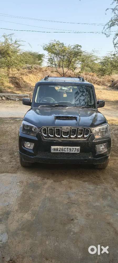 Mahindra Scorpio Getaway 2015 Diesel 138000 Km Driven