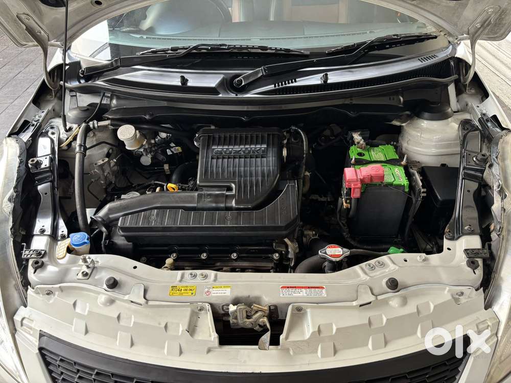 Maruti Suzuki Swift Vxi + Manual, 2017, Petrol