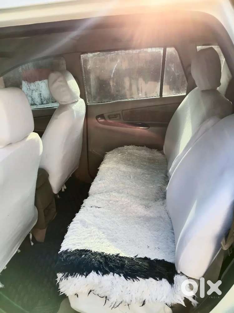 Toyota Innova 2009 Diesel Well Maintained