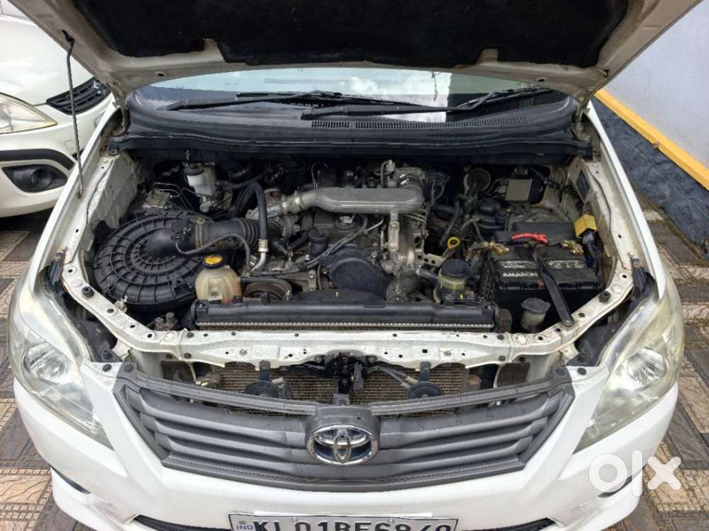 Toyota Innova 2.5 G (diesel) 8 Seater, 2012, Diesel