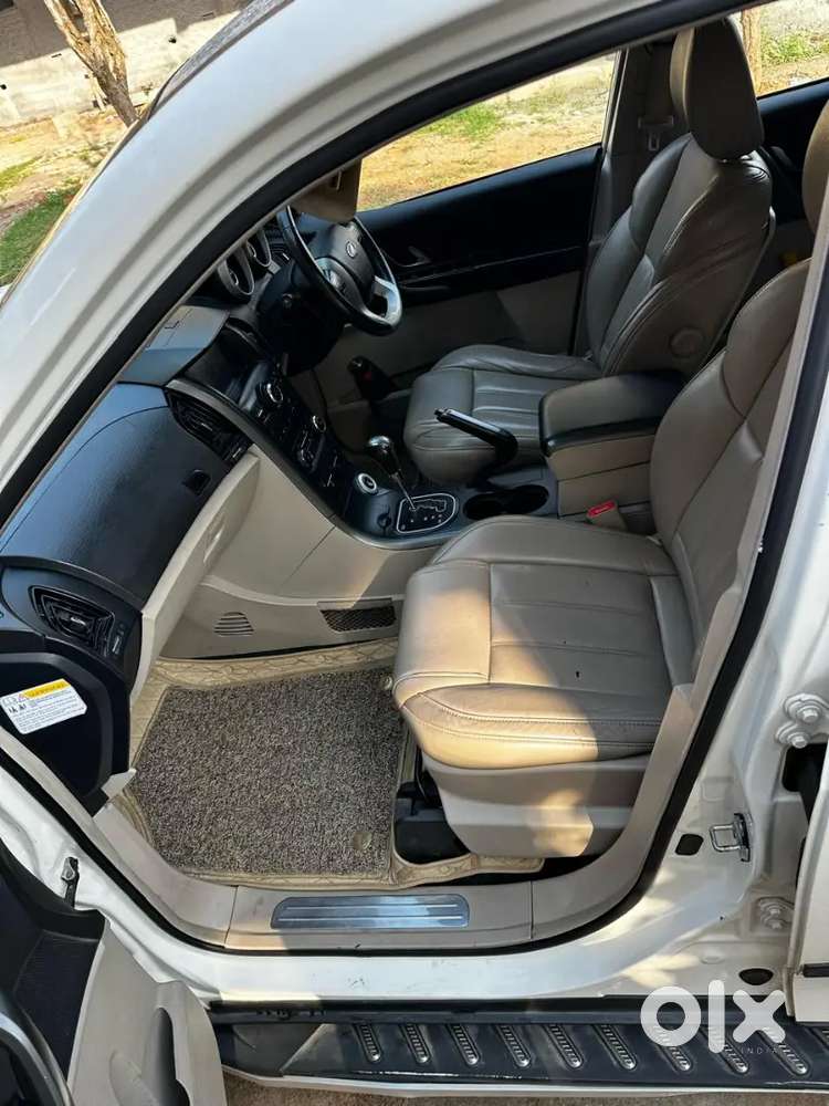 Mahindra Xuv500 2017