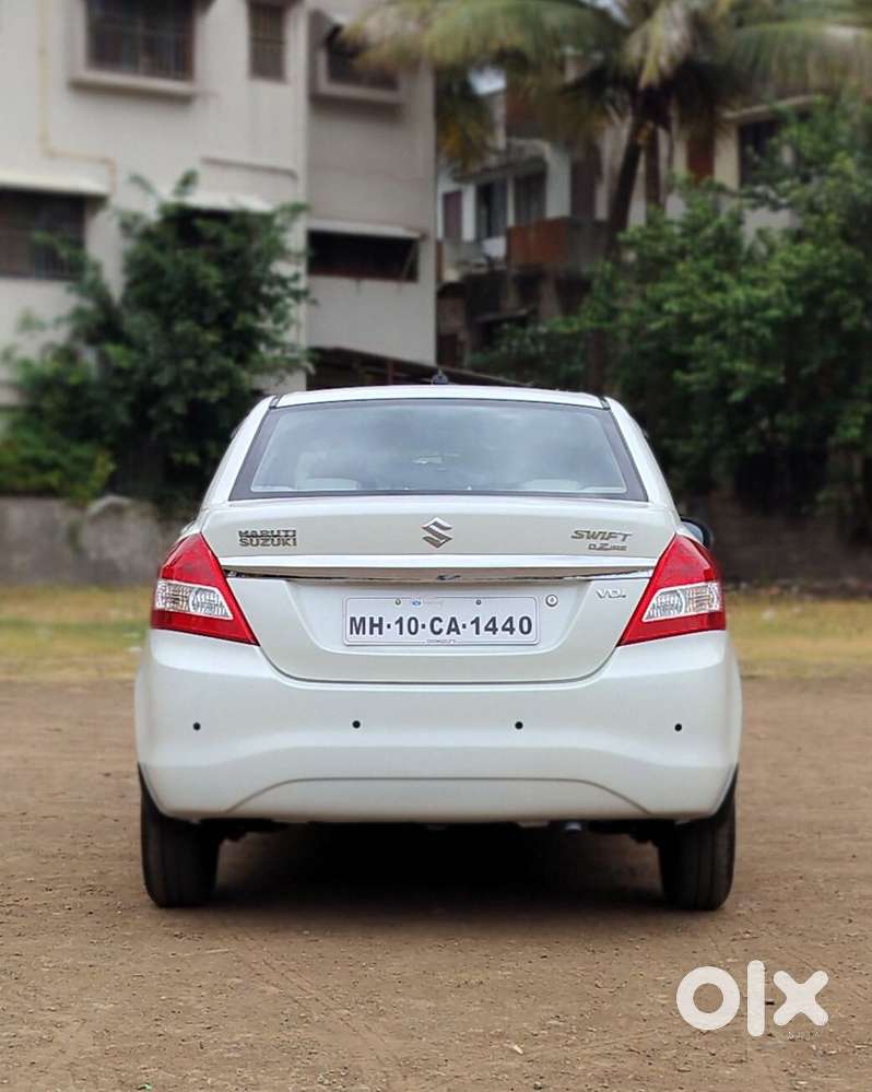 Maruti Suzuki Swift Dzire Vdi Optional, 2015, Diesel