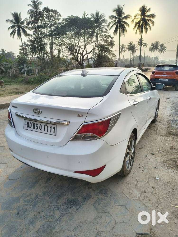 Hyundai Verna [2015-2017] Fluidic 4s 1.6 Crdi Sx (o), 2015, Diesel