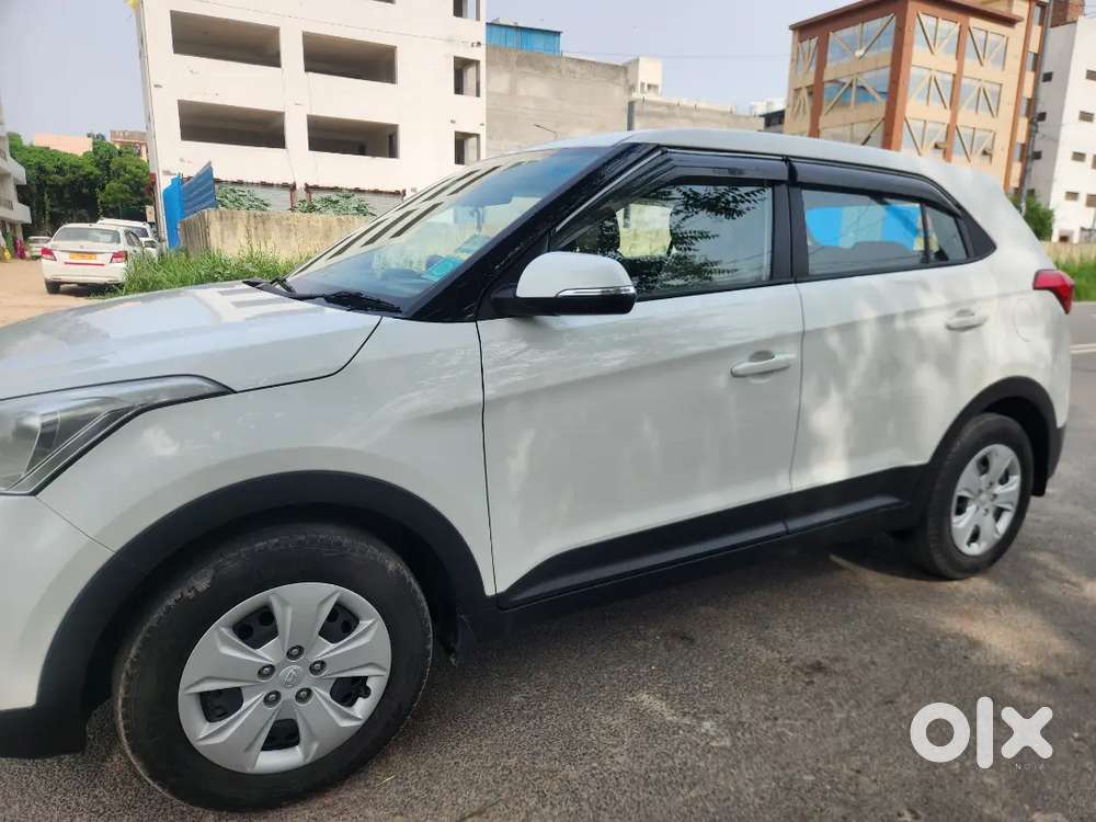 Hyundai Creta 1.6 Ex 2019 Only 19k Km Driven Single Owner Full Insured