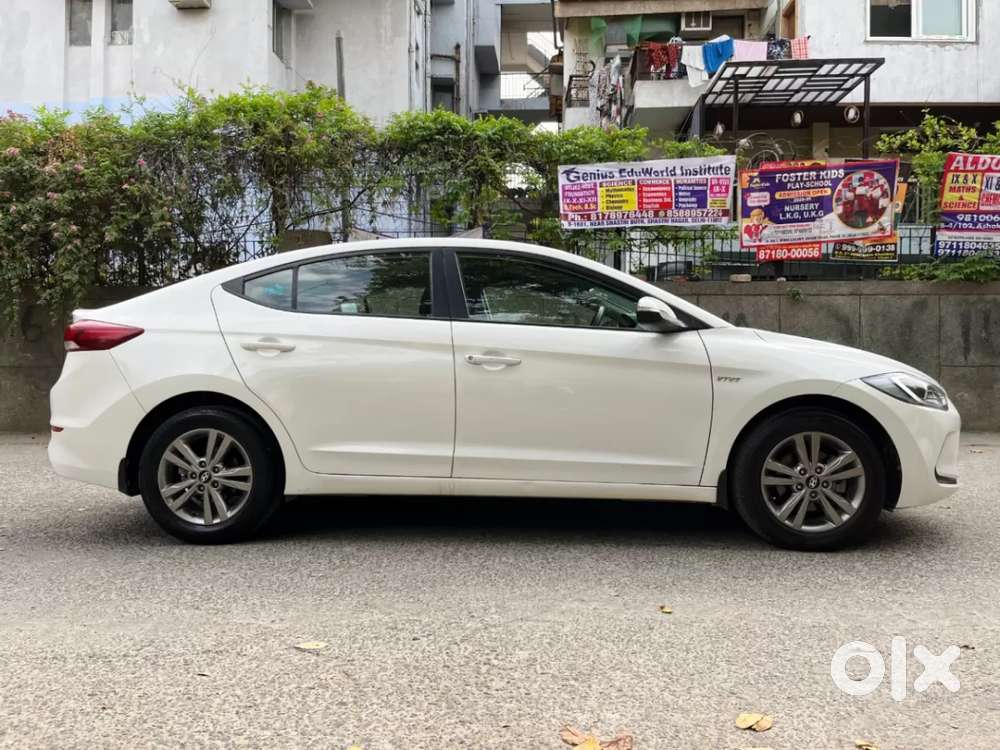 Hyundai Elantra 2.0 S, 2019, Petrol