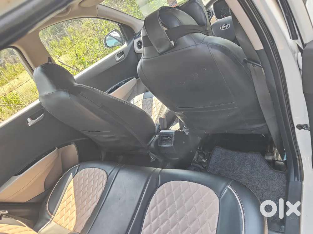 Hyundai I10 Sportz 2018 Km Driven