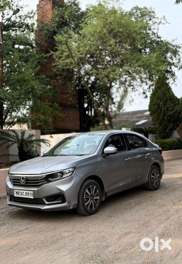 Honda Amaze 2024 Petrol Well Maintained