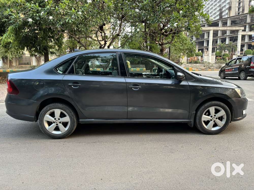 Skoda Rapid 1.6 Mpi Ambition, 2017, Petrol