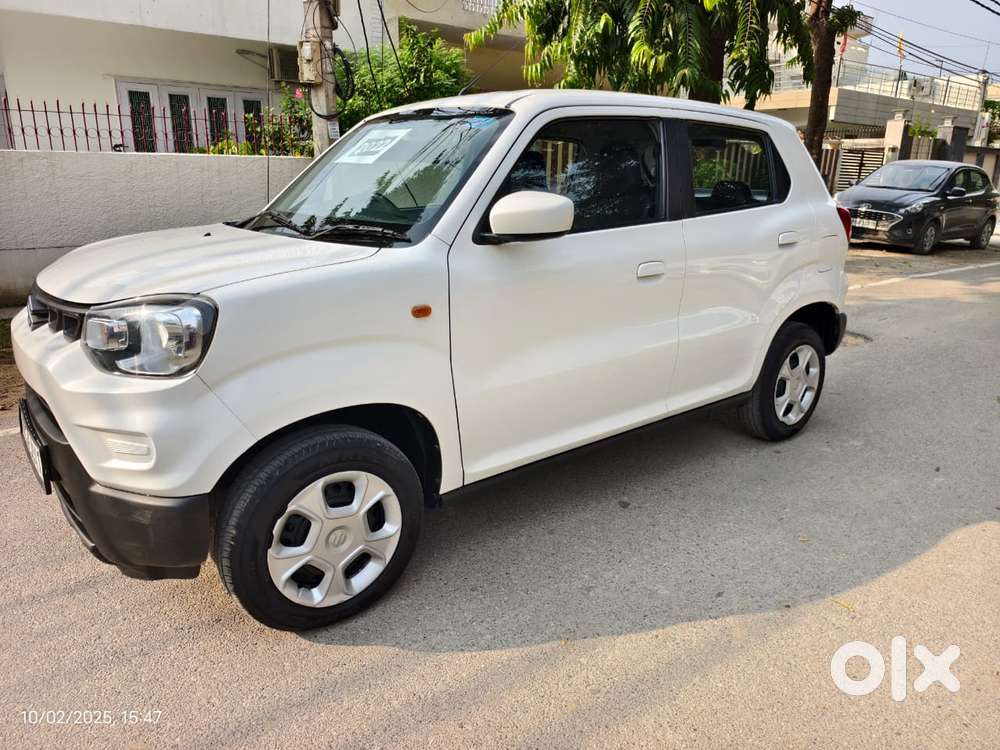 Maruti Suzuki S-presso Vxi Plus, 2022, Petrol